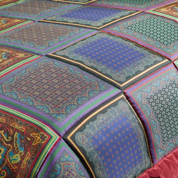 Colyton Quilted Bedcover - Image 3