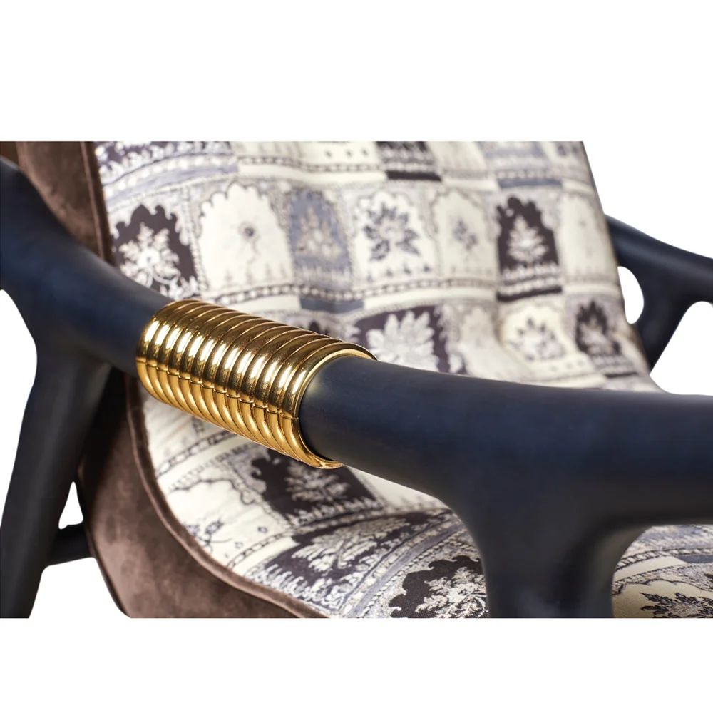 MASAIARMCHAIRMOUNTAINROLE3