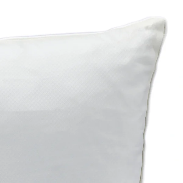 Montaouk Cushion With Piping - Image 4