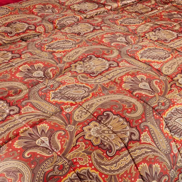 Santa Catalina Quilted Bedcover - Image 3