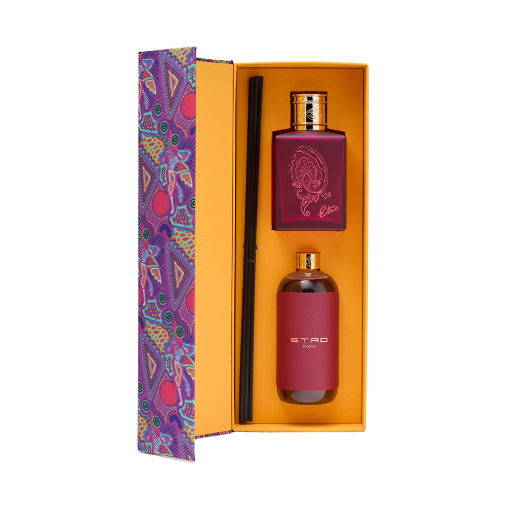 14_07_25_Accessories_Reshoot0834 DETAIL 2