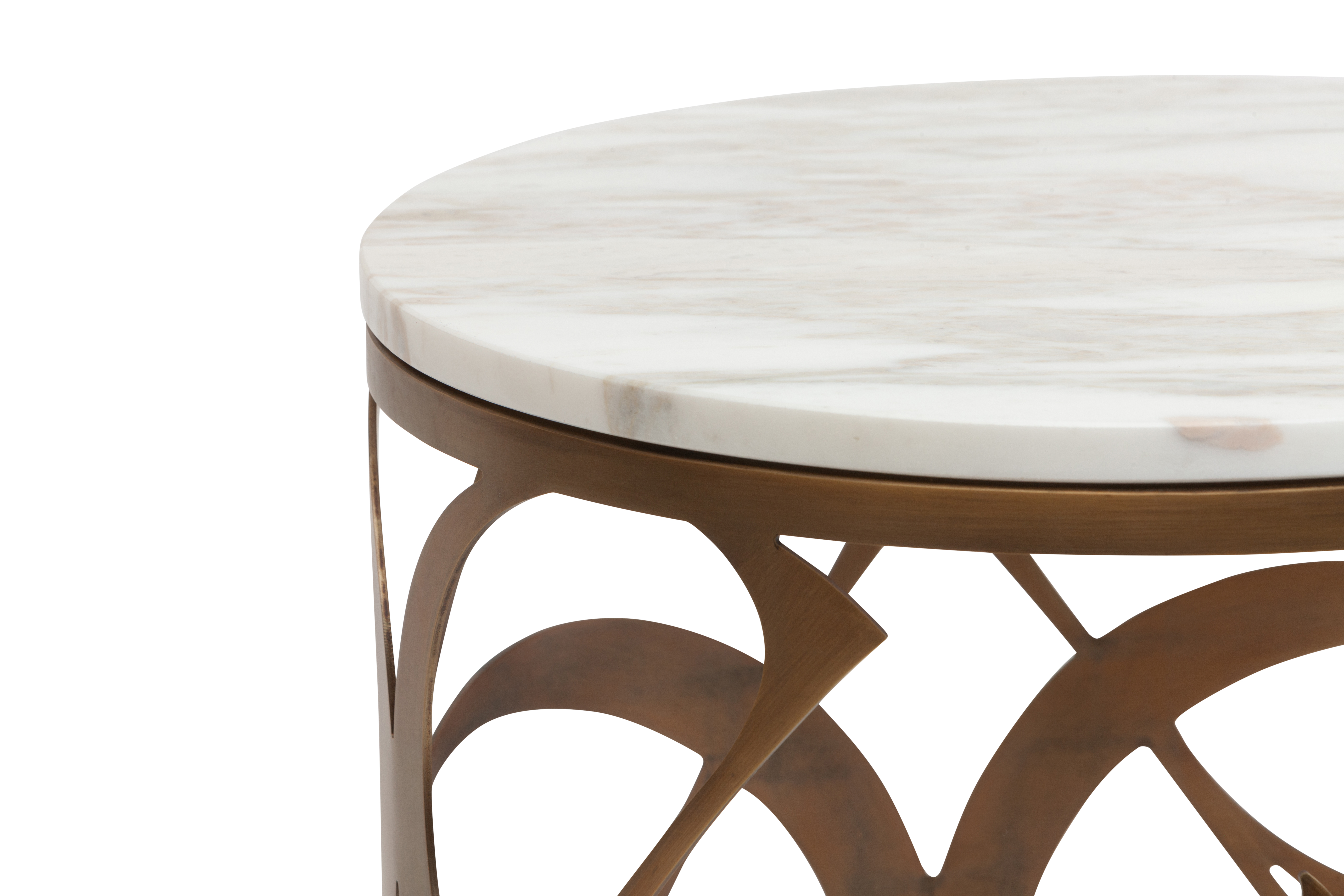 ESM_Low Table_Monogram_SL_D50_CGMB2