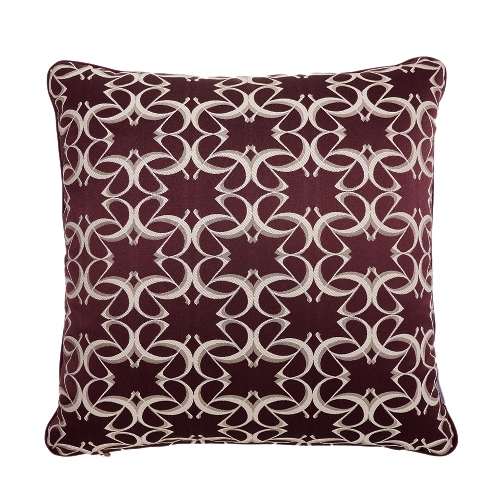MONOGRAMCUSHION_MAIN