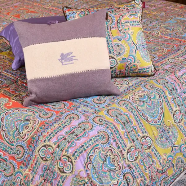 Cotton Chain Embroidered Bedspread - Image 4