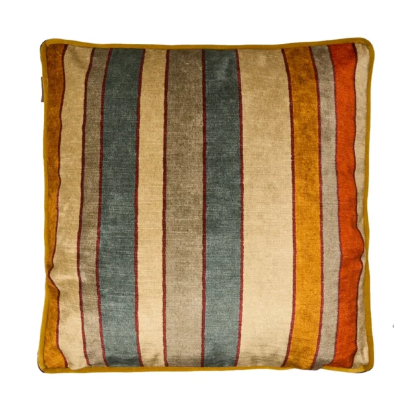 Nimphea Square Cushion - Image 2