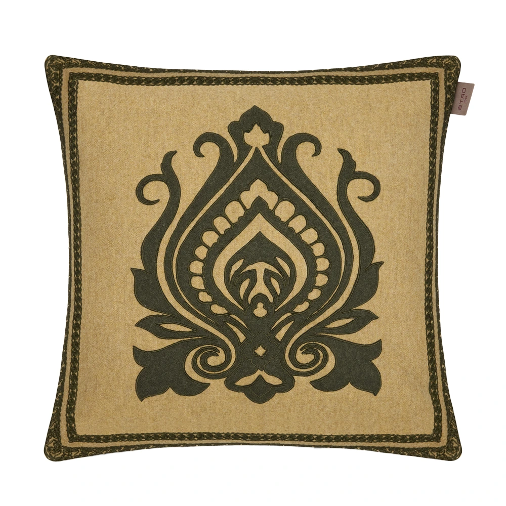 VELVETGOMBOEMBROIDEREDCUSHION_MAIN