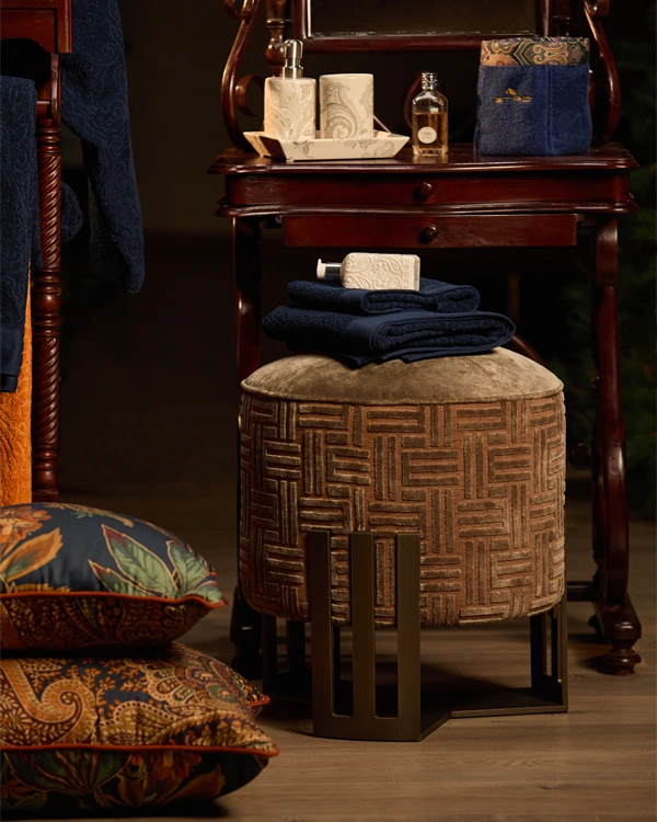 ESSENTIALS FOR EVERYDAY