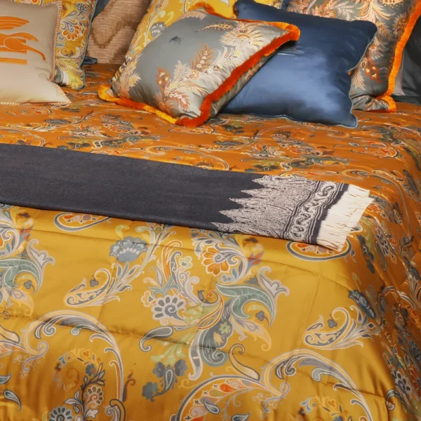 Kentia Quilted Bedcover - Image 2